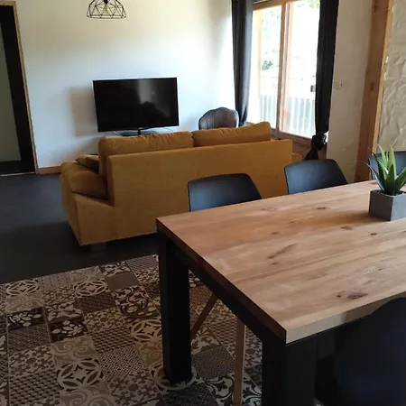 Tres Bel Dans Maison Avec Apartment